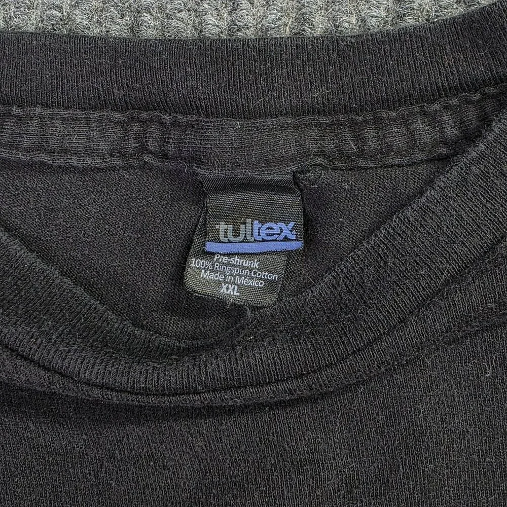 Foreigner Shirt Mens 2XL Black The Flame Still Burns Tour 2017 Band Rock Tee - Picture 3 of 6